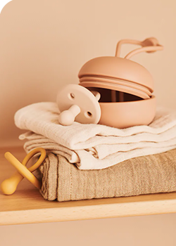 Personalized pacifier box